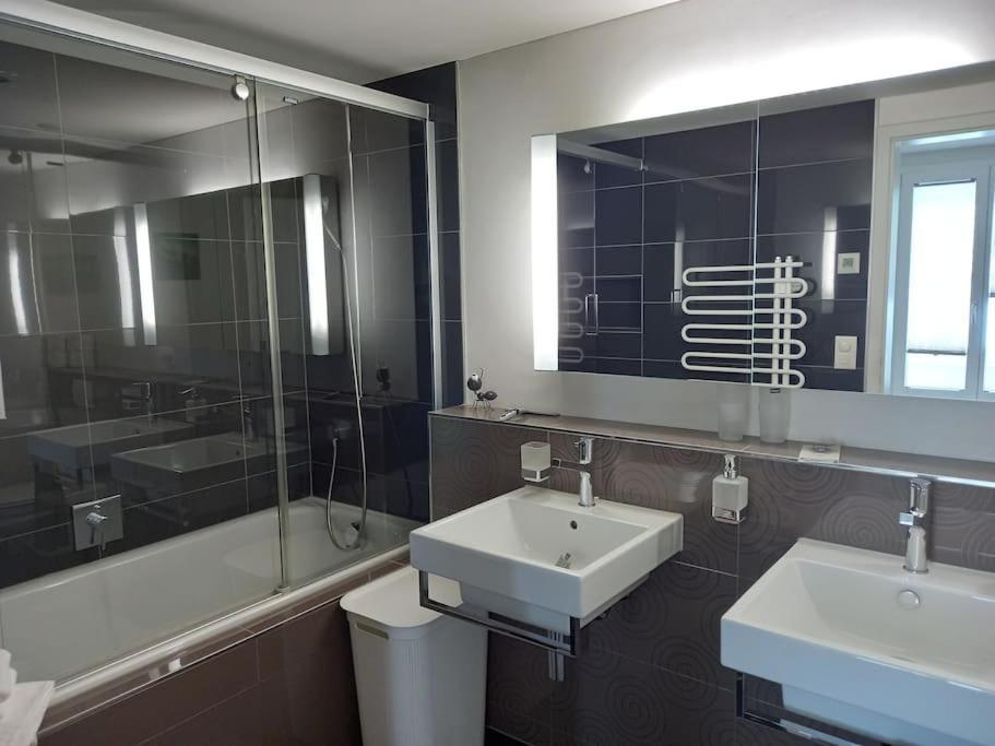 New.. Matten Central Family Suite, Sleeps 4 Matten bei Interlaken 외부 사진